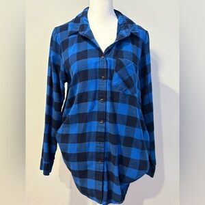 Free Press (Nordstrom) Blue and Black Flannel Buffalo Checkered Shirt